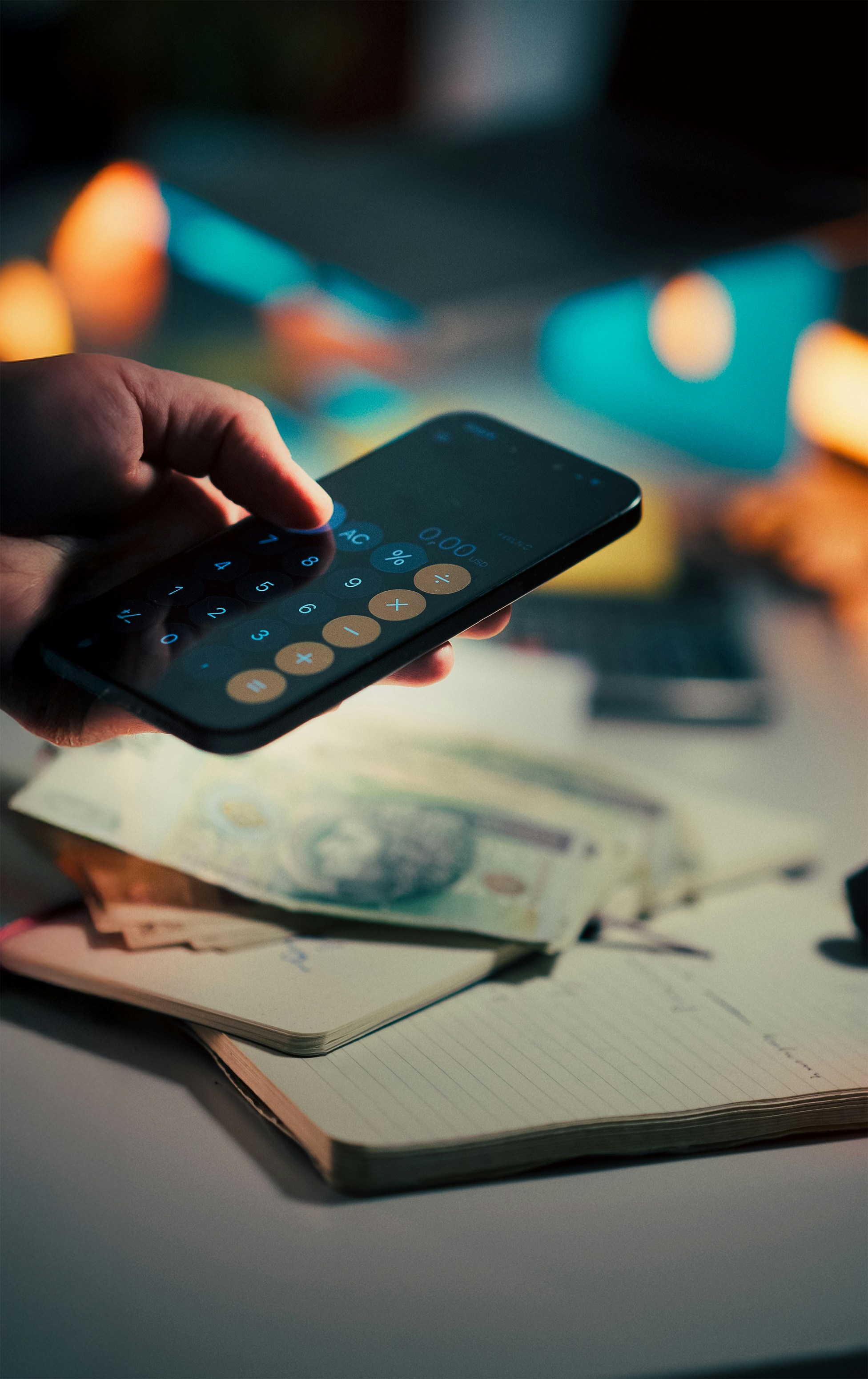 月次投資額の推移グラフと家計簿のメモ